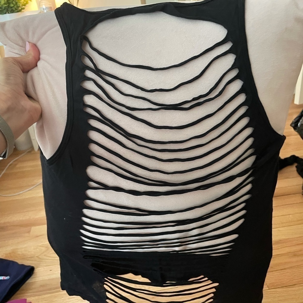 Open Back Workout Top​​​​​